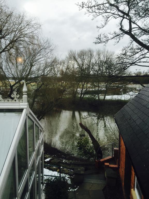 Millhouse Hotel And Riverside Restaurant Sharnbrook Ruang foto