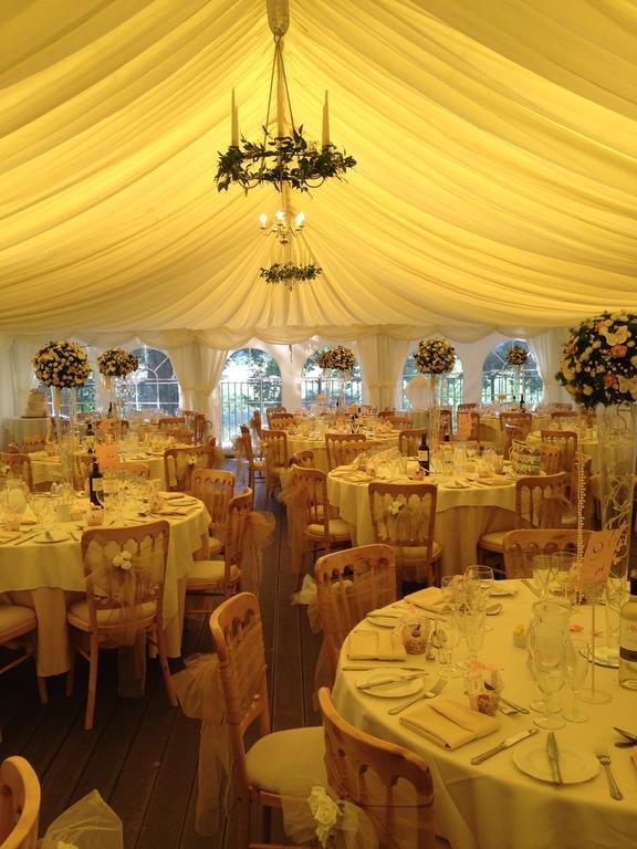 Millhouse Hotel And Riverside Restaurant Sharnbrook Bagian luar foto
